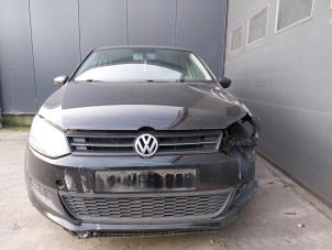 Used Grille Volkswagen Polo V (6R) 1.2 12V BlueMotion Technology Price on request offered by Autohandel-Smet Gebroeders NV