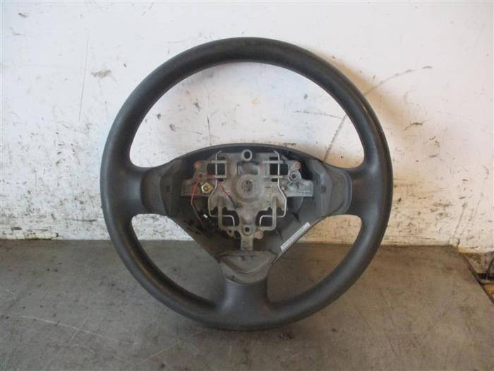 Gebrauchte Lenkrad Peugeot Partner Tepee (7A/B/C/D/E/F/G/J/P/S) 1.6 HDI 90 Preis auf Anfrage angeboten von Autohandel-Smet Gebroeders NV