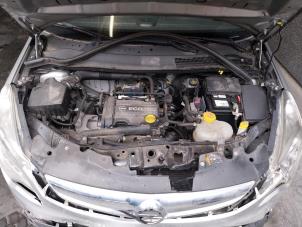Usados Motor Opel Corsa D 1.0 Precio de solicitud ofrecido por Autohandel-Smet Gebroeders NV