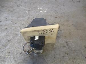 Used Electronic ignition key BMW 3 serie Touring (E91) 325i 24V Price on request offered by Autohandel-Smet Gebroeders NV