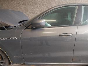 Used Door 4-door, front left Maserati Levante 3.0 Diesel Price on request offered by Autohandel-Smet Gebroeders NV