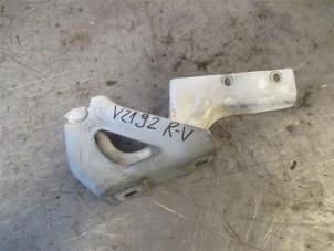Used Front door hinge, right Opel Combo Mk.III (D) 1.3 CDTI 16V Price on request offered by Autohandel-Smet Gebroeders NV
