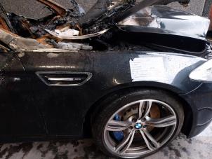 Used Front wing, right BMW M5 (F10) M5 4.4 V8 32V TwinPower Turbo Price on request offered by Autohandel-Smet Gebroeders NV