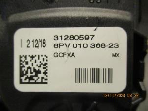 Gaspedalposition Sensor van een Volvo V40 (MV) 2.0 D2 16V 2018