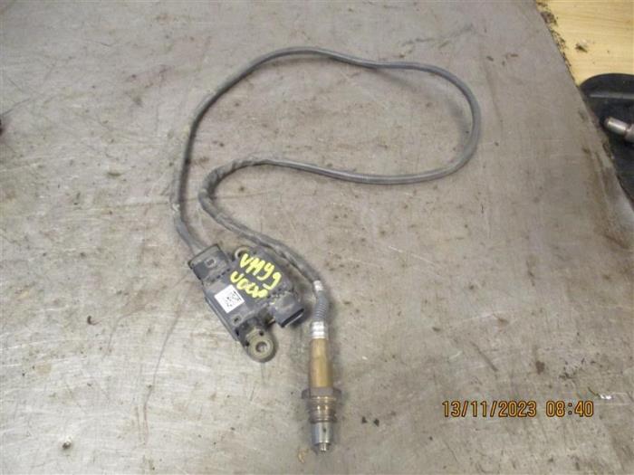 Usados Sensor Nox Volvo V40 (MV) 2.0 D2 16V Precio de solicitud ofrecido por Autohandel-Smet Gebroeders NV
