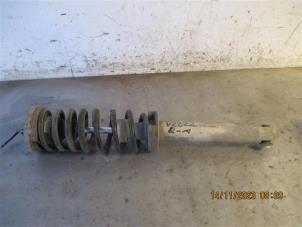 Used Rear shock absorber, left BMW M5 (F10) M5 4.4 V8 32V TwinPower Turbo Price on request offered by Autohandel-Smet Gebroeders NV