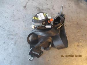 Used Front seatbelt, right Isuzu D-Max (TFR/TFS) 1.9 DDI 4x4 Price on request offered by Autohandel-Smet Gebroeders NV