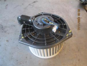 Used Heating and ventilation fan motor Isuzu D-Max (TFR/TFS) 1.9 DDI 4x4 Price on request offered by Autohandel-Smet Gebroeders NV