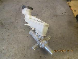 Used Master cylinder Isuzu D-Max (TFR/TFS) 2.5 D Twin Turbo 4x4 Price on request offered by Autohandel-Smet Gebroeders NV
