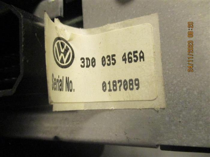 Wzmacniacz radiowy z Volkswagen Phaeton (3D) 3.0 V6 TDI 24V 4Motion 2009