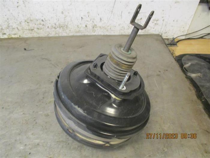 Usados Servo frein BMW 5 serie (F10) 520d 16V Precio de solicitud ofrecido por Autohandel-Smet Gebroeders NV