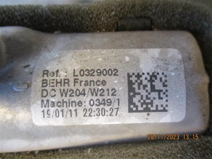 Heating radiator from a Mercedes-Benz E (C207) E-350 CDI V6 24V 2011