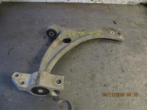 Used Front wishbone, left Audi Q3 (8UB/8UG) Price on request offered by Autohandel-Smet Gebroeders NV