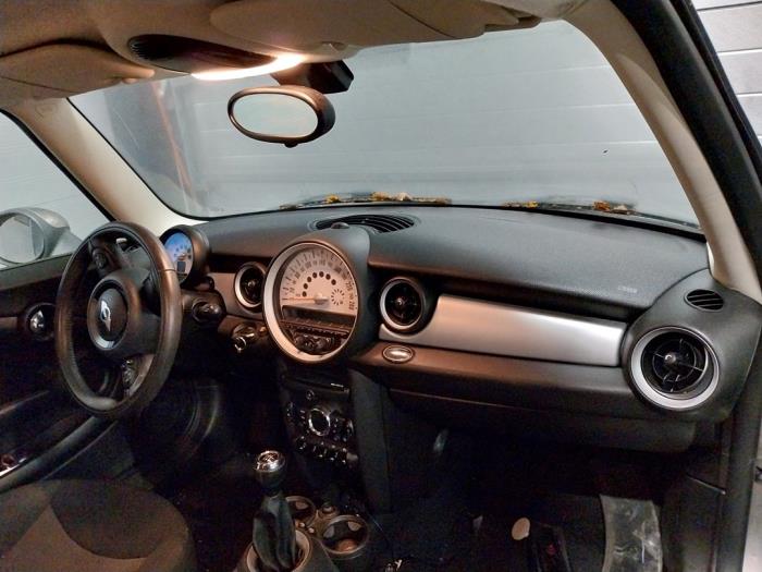 Airbag set + dashboard d'un MINI Mini (R56) 1.6 One D 16V 2013