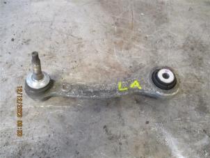 Used Rear upper wishbone, left BMW X6 (F16) xDrive30d 3.0 24V Price on request offered by Autohandel-Smet Gebroeders NV