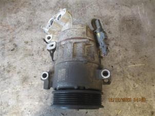 Used Air conditioning pump Peugeot 5008 II (M4/MC/MJ/MR) 1.6 BlueHDi 115 Price on request offered by Autohandel-Smet Gebroeders NV