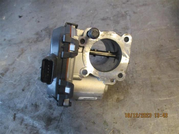 Throttle body from a Peugeot 308