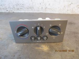 Used Air conditioning control panel Opel Meriva 1.4 16V Twinport LPG Price on request offered by Autohandel-Smet Gebroeders NV