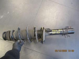 Used Front shock absorber, right Volkswagen Polo V (6R) 1.2 TSI 16V BlueMotion Technology Price on request offered by Autohandel-Smet Gebroeders NV
