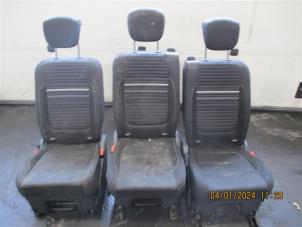 Used Seat, left Volkswagen Sharan (7N) 2.0 TDI 16V Price on request offered by Autohandel-Smet Gebroeders NV
