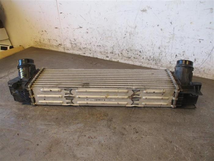 Used Intercooler BMW 3 serie Touring (G21) 320d xDrive 2.0 TwinPower Turbo 16V Hybrid Price on request offered by Autohandel-Smet Gebroeders NV
