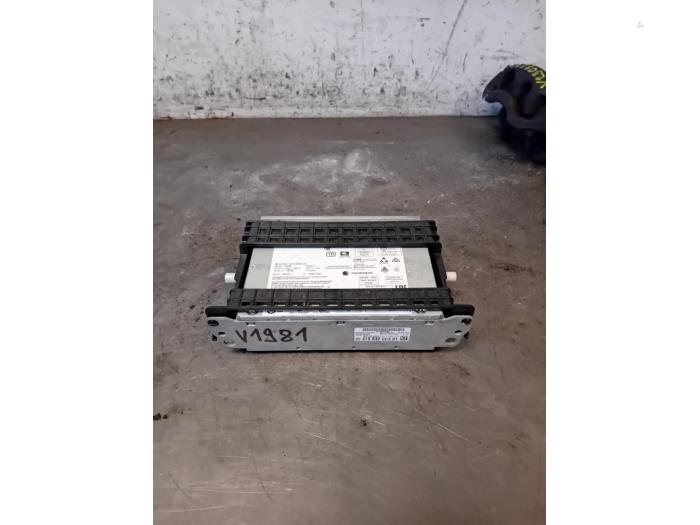 Używane Modul radiowy BMW 3 serie Touring (G21) 320d xDrive 2.0 TwinPower Turbo 16V Hybrid Cena na żądanie oferowane przez Autohandel-Smet Gebroeders NV