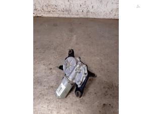 Used Rear wiper motor Renault Clio IV (5R) 1.2 TCE 16V GT EDC Price on request offered by Autohandel-Smet Gebroeders NV