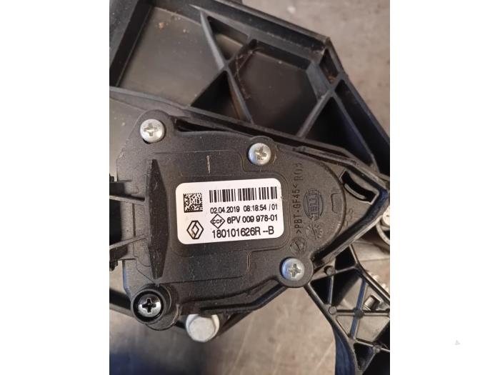 Juego de pedales de un Renault Master IV (FV) 2.3 dCi 110 16V FWD 2019