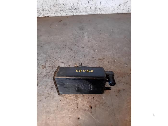 Gebrauchte Rußfilter Renault Clio IV (5R) 1.2 TCE 16V GT EDC Preis auf Anfrage angeboten von Autohandel-Smet Gebroeders NV