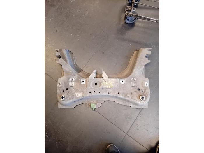 Begagnade Underram Renault Clio IV (5R) 1.2 TCE 16V GT EDC Pris på förfrågan erbjuds av Autohandel-Smet Gebroeders NV