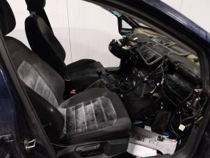 Usagé Kit revêtement (complet) Volkswagen Golf VII (AUA) 1.6 TDI 4Motion 16V Prix sur demande proposé par Autohandel-Smet Gebroeders NV