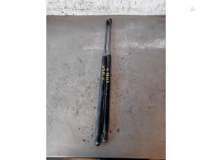 Used Set of tailgate gas struts Mercedes Vito Tourer (447.7) 2.2 114 CDI 16V Price on request offered by Autohandel-Smet Gebroeders NV