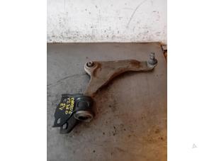 Used Front wishbone, right Landrover Range Rover Evoque (LVJ/LVS) 2.0 D 150 16V 5-drs. Price on request offered by Autohandel-Smet Gebroeders NV