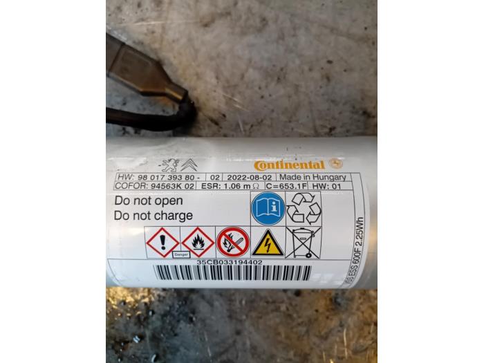 Start/stop capacitor from a Citroën Jumpy 2.0 Blue HDI 145 2023