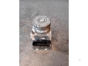 Used ABS pump Renault Scénic IV (RFAJ) 1.5 Energy dCi 110 Price on request offered by Autohandel-Smet Gebroeders NV