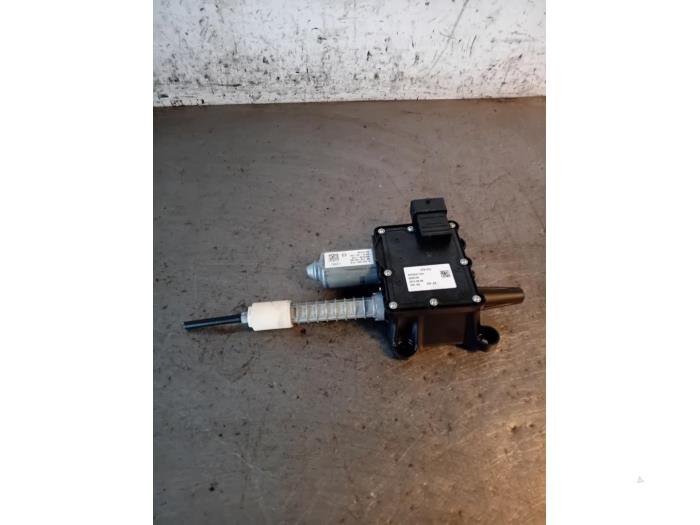 Używane Modul hamulca postojowego Citroen DS5 (KD/KF) 2.0 HDiF 16V Cena na żądanie oferowane przez Autohandel-Smet Gebroeders NV