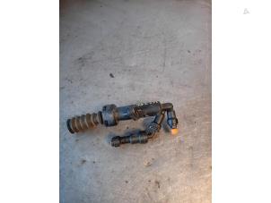 Used Clutch pump Citroen DS5 (KD/KF) 2.0 HDiF 16V Price on request offered by Autohandel-Smet Gebroeders NV