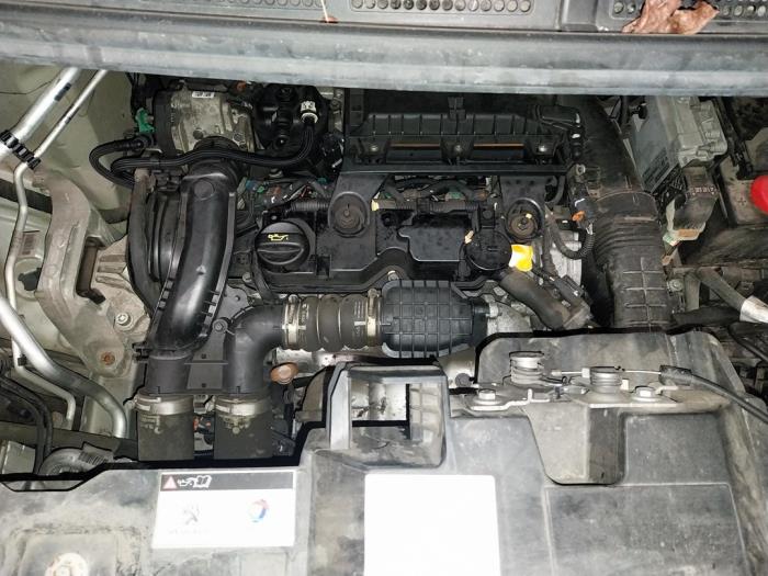 Engine Peugeot Expert 1.6 Blue HDi 120 - BH01