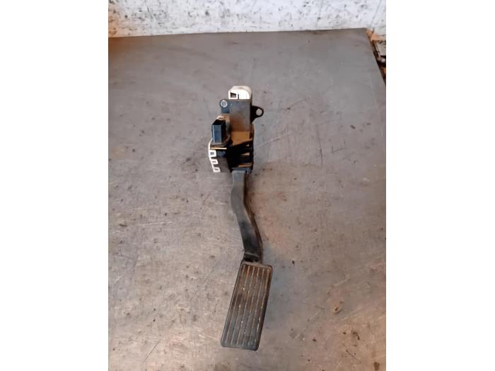 Begagnade Gaspedalsensor Peugeot Boxer (U9) 2.2 HDi 130 Euro 5 Pris på förfrågan erbjuds av Autohandel-Smet Gebroeders NV