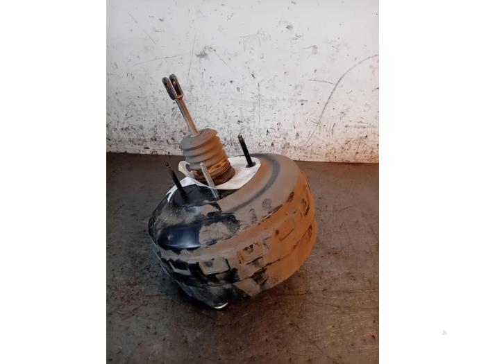 Usagé Servo frein Nissan NV 400 (M9J) 2.3 dCi 150 16V Prix sur demande proposé par Autohandel-Smet Gebroeders NV