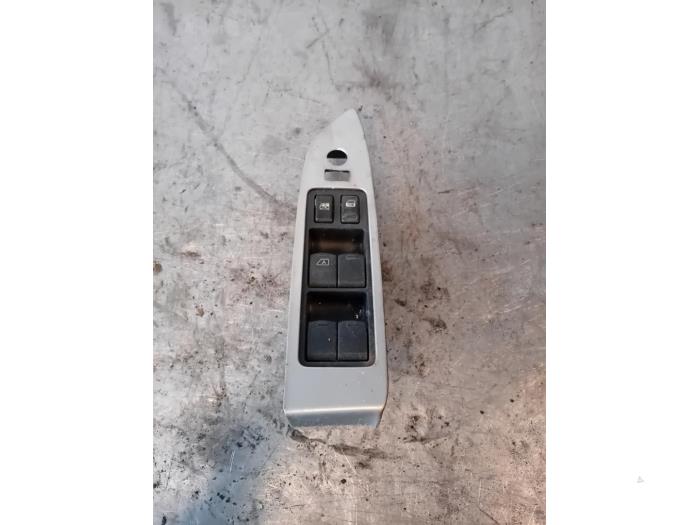 Usados Interruptor combinado de ventanillas Nissan Murano (Z51) 2.5 dCi 16V 4x4 Precio de solicitud ofrecido por Autohandel-Smet Gebroeders NV