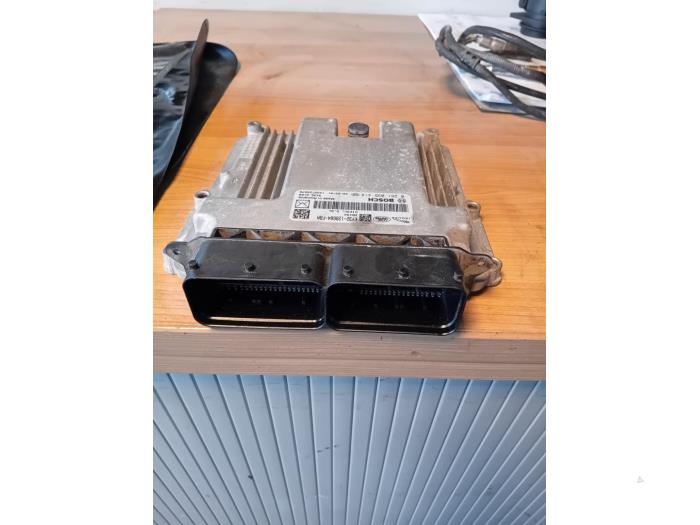 Used Engine management computer Jaguar F-Pace 2.0 D 180 16V Price on request offered by Autohandel-Smet Gebroeders NV