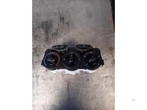 Used Air conditioning control panel Opel Adam Price on request offered by Autohandel-Smet Gebroeders NV