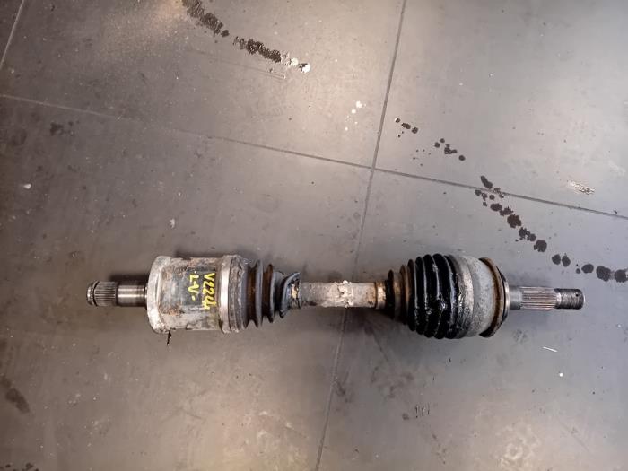 Usagé Cardan gauche (transmission) Toyota Hilux IV 3.0 D4-D 16V 4x4 Prix sur demande proposé par Autohandel-Smet Gebroeders NV