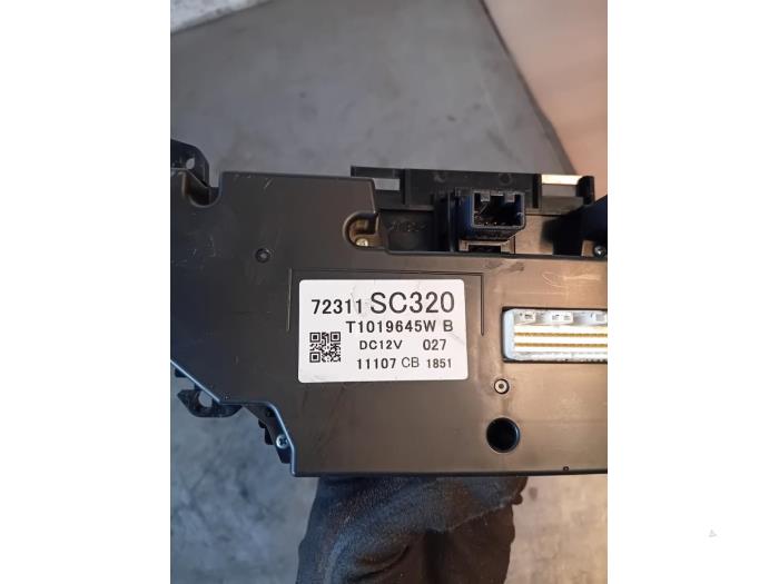 Air conditioning control panel from a Subaru Forester (SH) 2.0D 2011