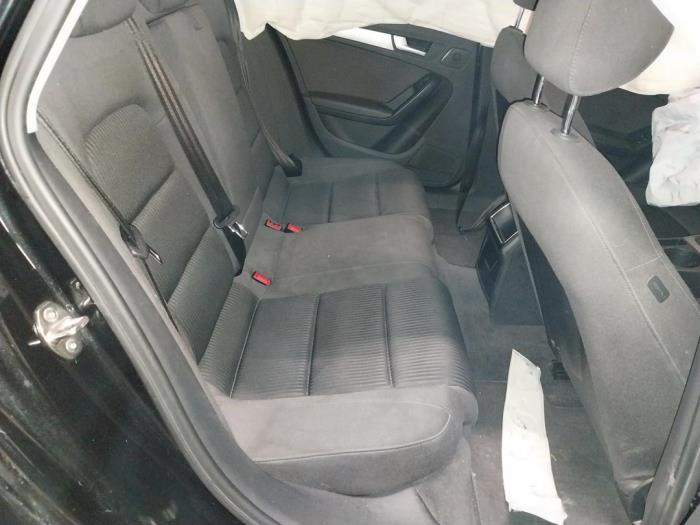 Set of upholstery (complete) from a Audi A4 (B8) 2.0 TDI 16V 2010