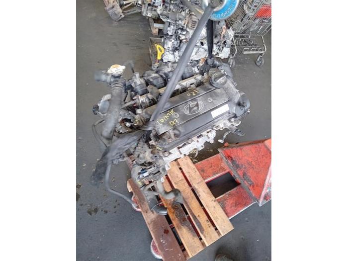 Engine from a Hyundai i20 1.2i 16V 2013