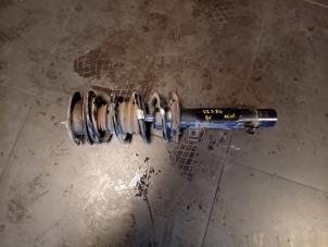 Used Front shock absorber, right Mini Countryman (R60) 1.6 16V Cooper Price on request offered by Autohandel-Smet Gebroeders NV