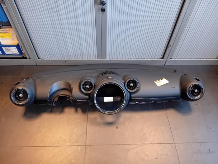 Używane Panel Mini Countryman (R60) 1.6 16V Cooper Cena na żądanie oferowane przez Autohandel-Smet Gebroeders NV