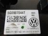 Klimabedienteil van een Volkswagen Golf VII (AUA) 1.6 TDI 16V 2014